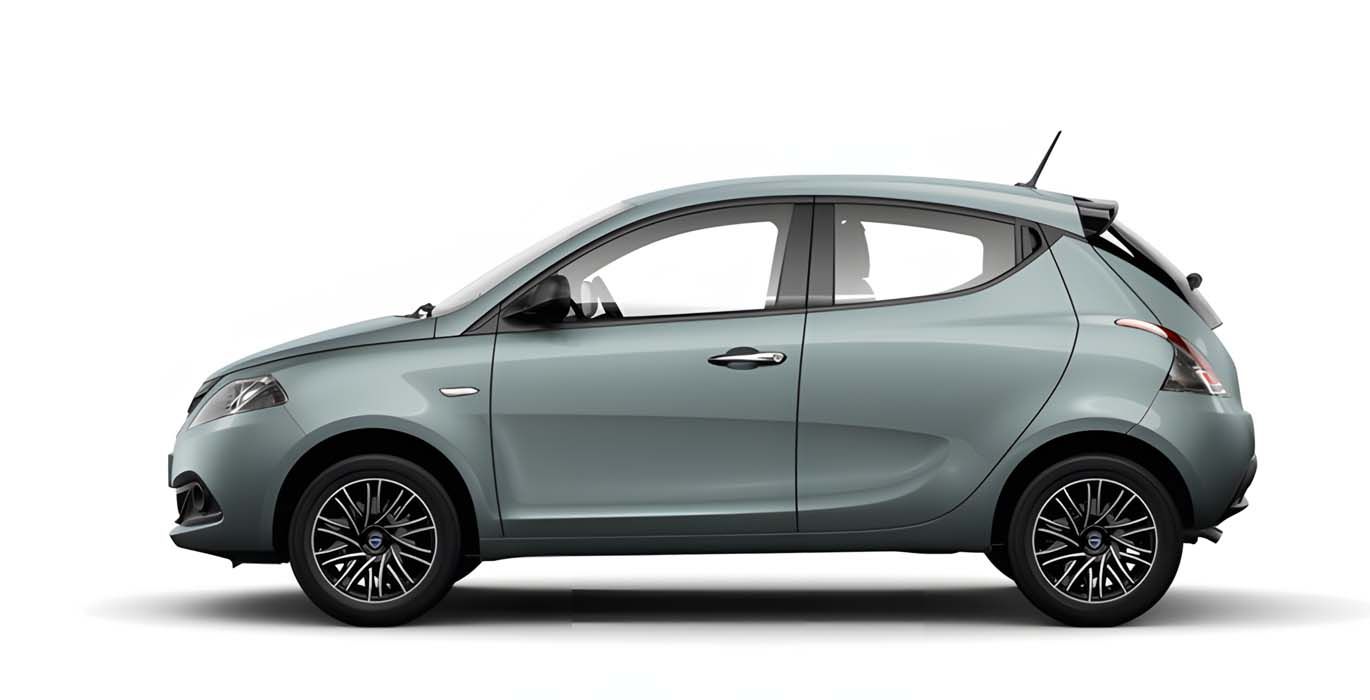 LANCIA YPSILON 1.0 Firefly 70cv Hybrid Oro Perfil 1 | Total Renting